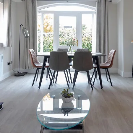 No 1 Village Vacation * キラーニー