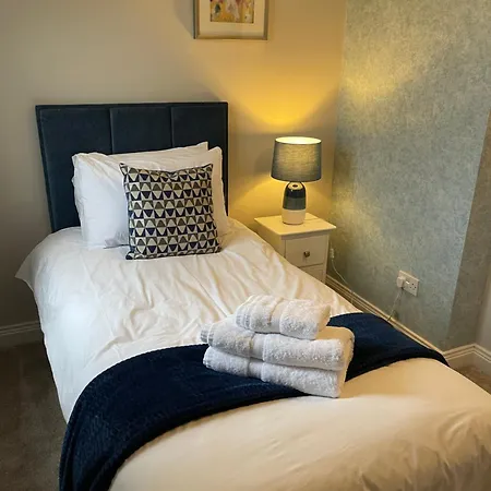 Ferienhaus No1 Holiday Village Vacation *