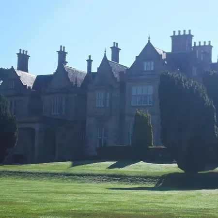 No 1 Village Vacation Killarney